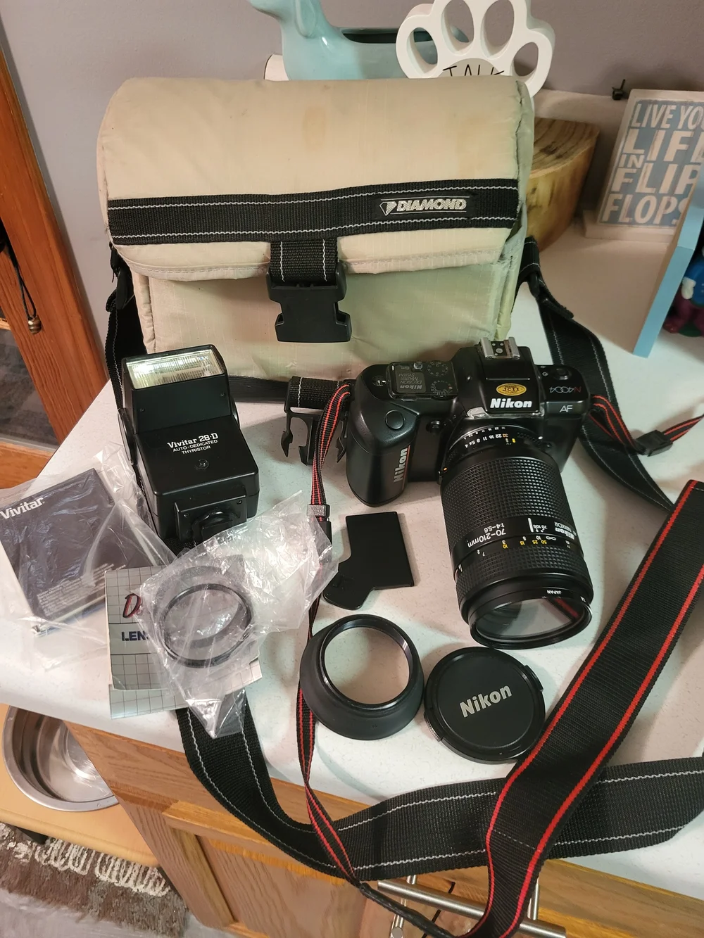 Nikon Black 35mm SLR Camera with 70-210mm Lens and Accessories READ